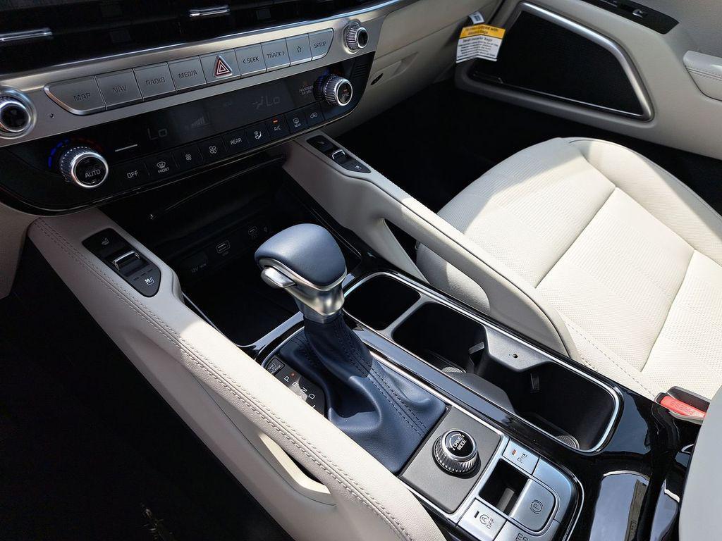 new 2025 Kia Telluride car, priced at $43,049