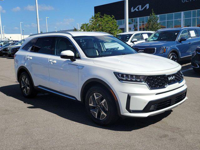 used 2023 Kia Sorento Hybrid car, priced at $31,500