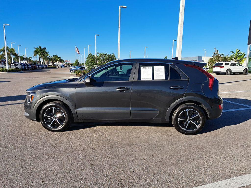 used 2025 Kia Niro car, priced at $23,907