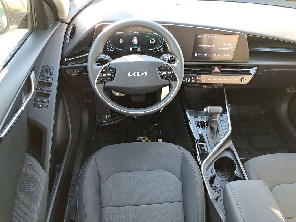 used 2025 Kia Niro car, priced at $23,907