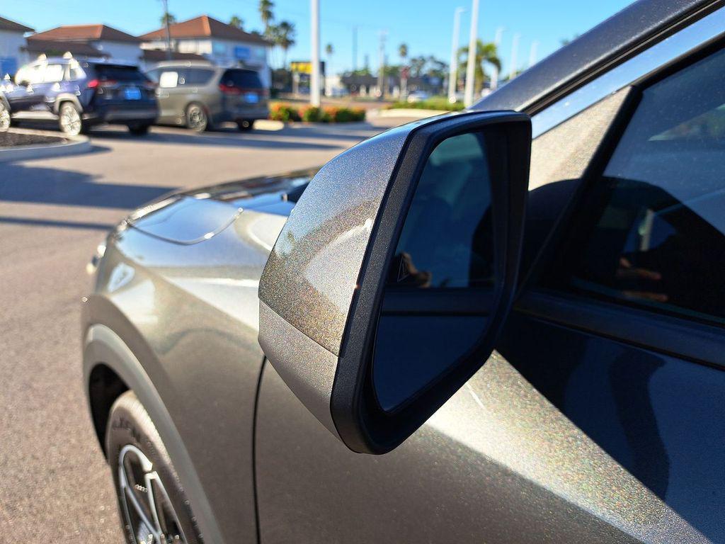 used 2025 Kia Niro car, priced at $23,907