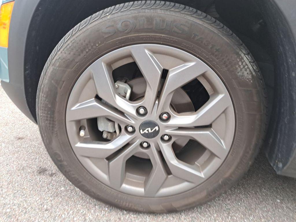 used 2024 Kia Seltos car, priced at $21,316