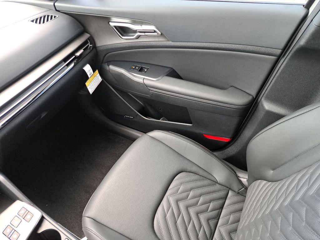 new 2026 Kia Sportage car, priced at $39,009