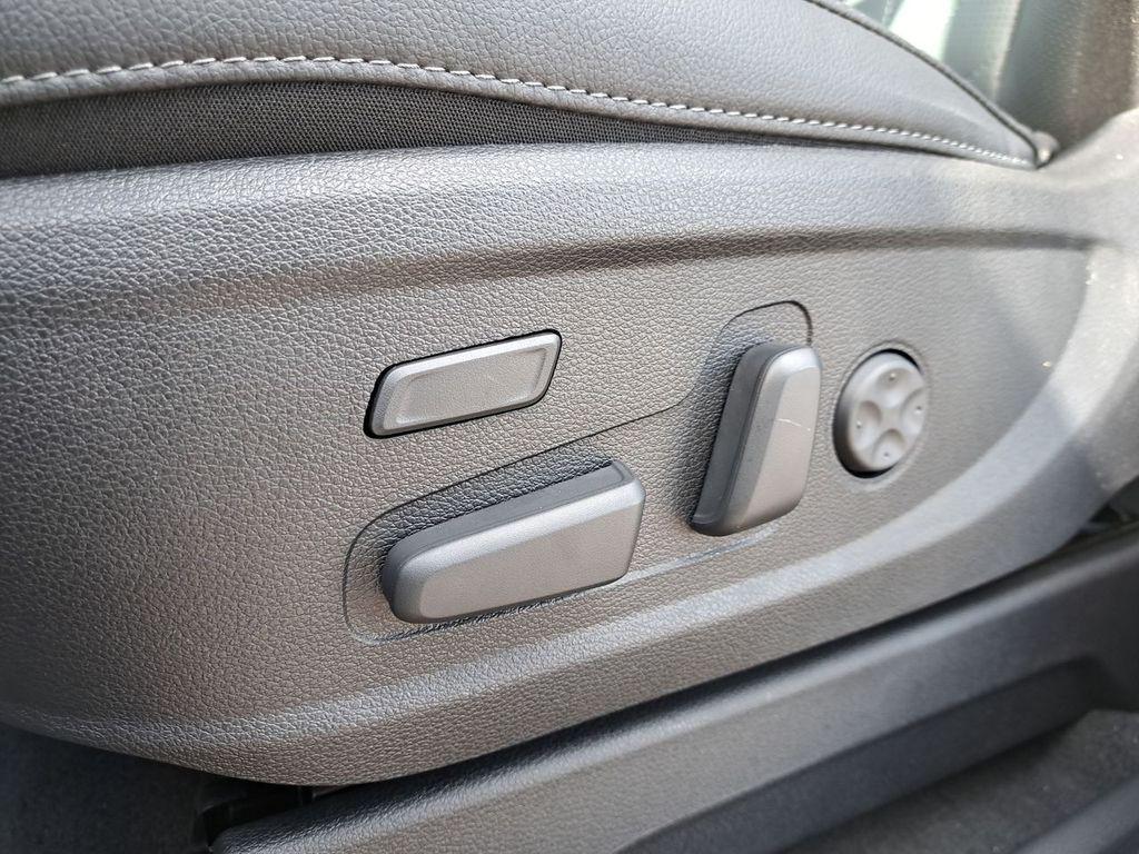 new 2025 Kia Telluride car, priced at $50,307