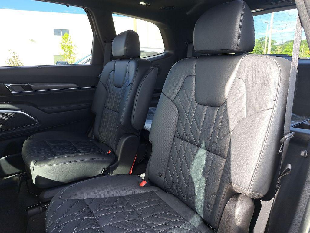 new 2025 Kia Telluride car, priced at $50,307