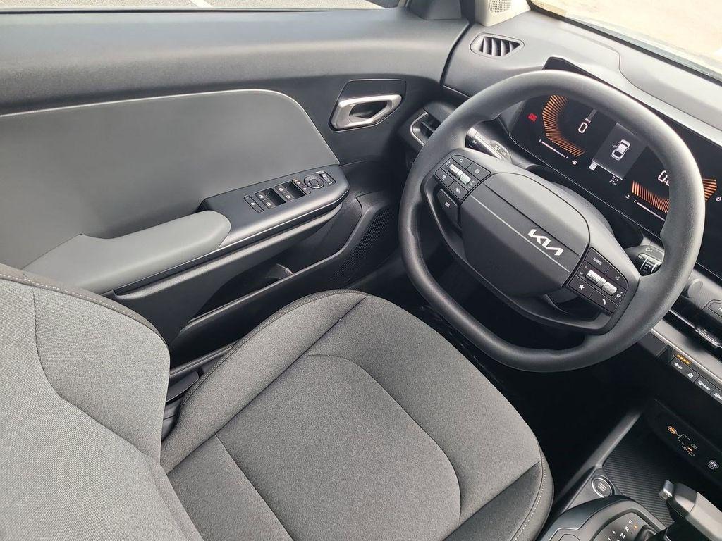 new 2025 Kia K4 car, priced at $23,415