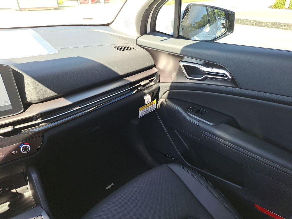 new 2026 Kia Sportage car, priced at $36,354