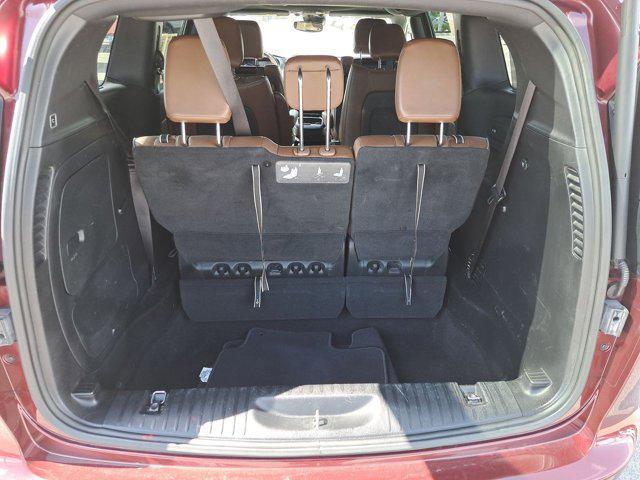 used 2021 Chrysler Pacifica Hybrid car, priced at $20,718