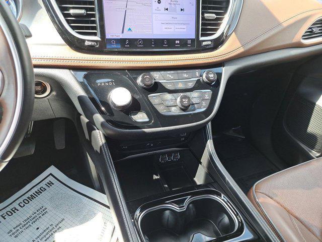 used 2021 Chrysler Pacifica Hybrid car, priced at $20,718