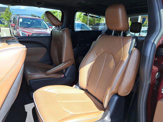 used 2021 Chrysler Pacifica Hybrid car, priced at $20,718