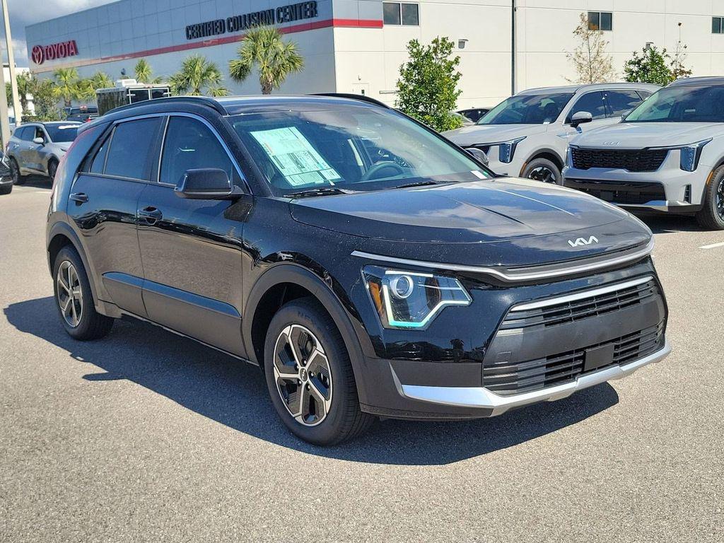 new 2025 Kia Niro car, priced at $27,486