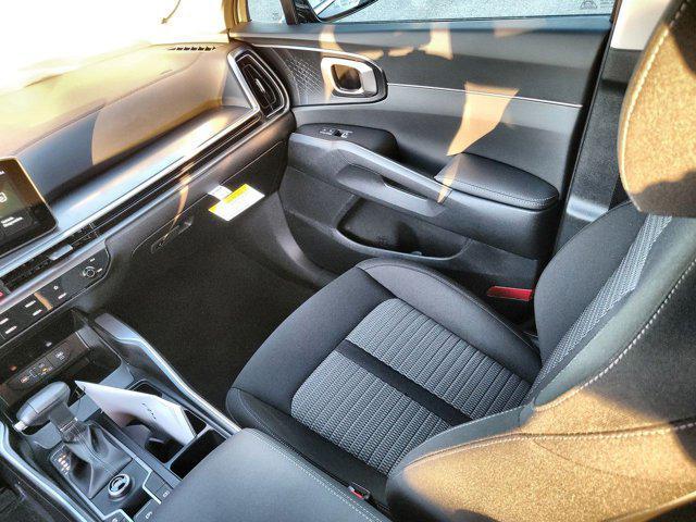 new 2025 Kia Sorento car, priced at $29,448