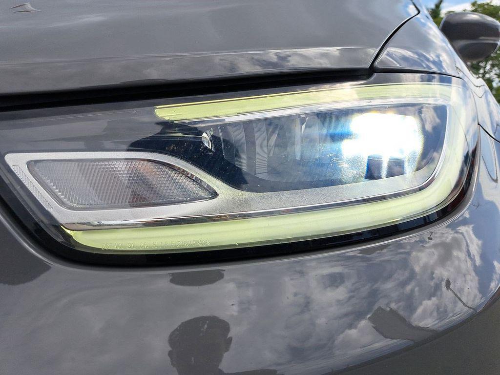 used 2021 Chrysler Pacifica Hybrid car, priced at $20,245