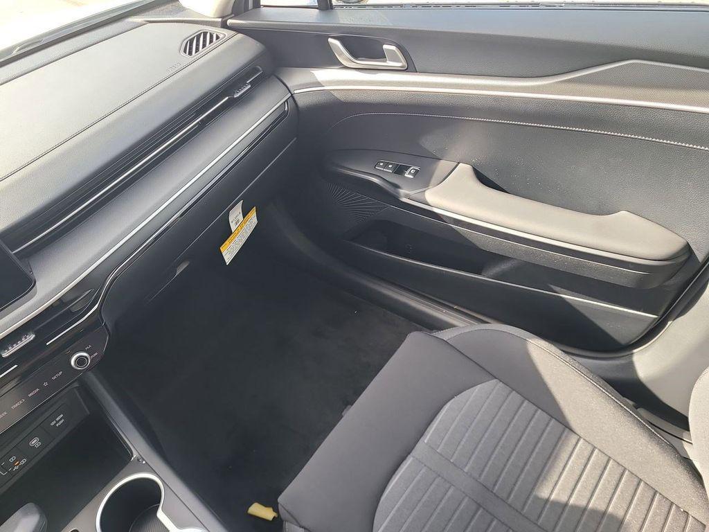 new 2026 Kia K5 car, priced at $27,860