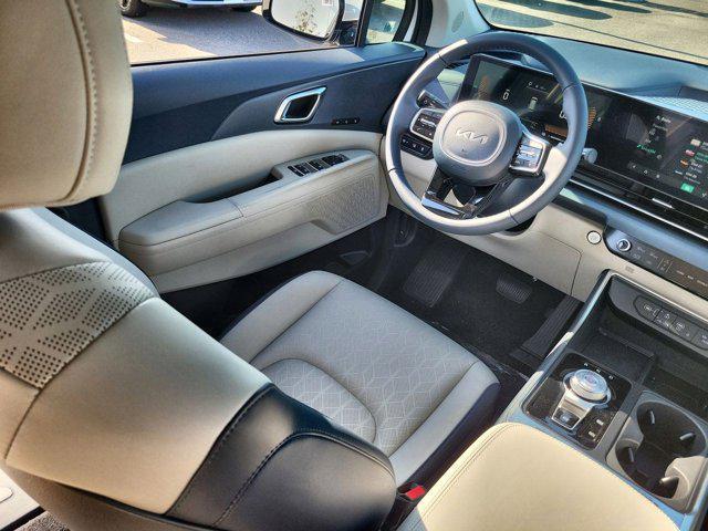 new 2025 Kia Carnival Hybrid car, priced at $43,472