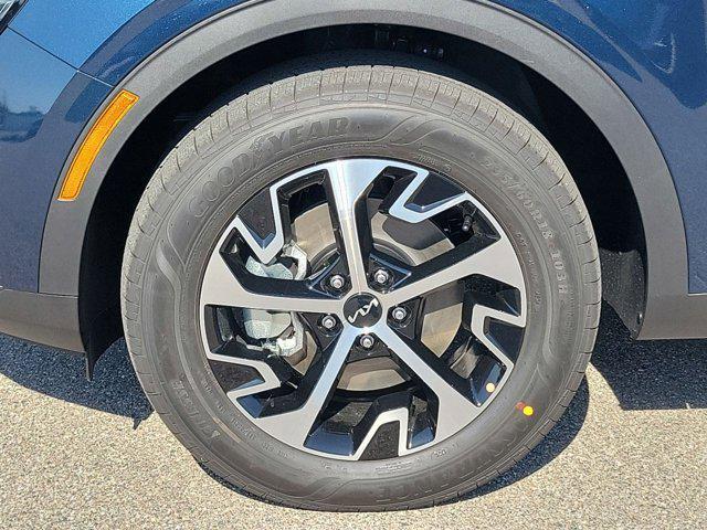 new 2025 Kia Sportage Hybrid car, priced at $32,623