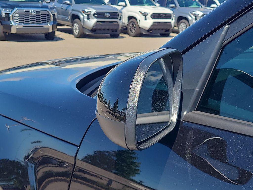 new 2025 Kia Soul car, priced at $20,561