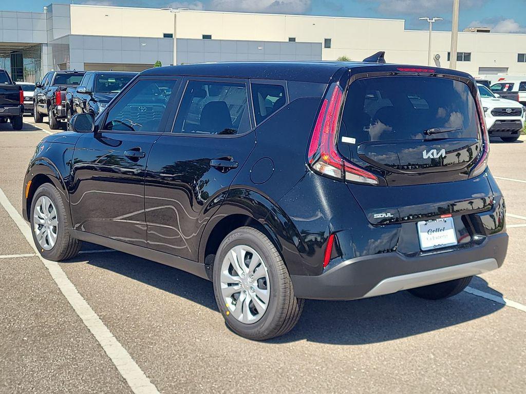new 2025 Kia Soul car, priced at $20,561