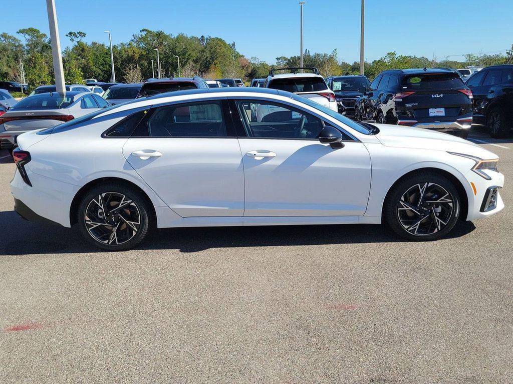 new 2025 Kia K5 car, priced at $28,576