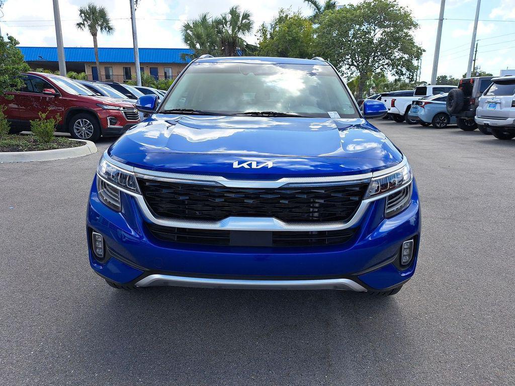 used 2023 Kia Seltos car, priced at $21,097