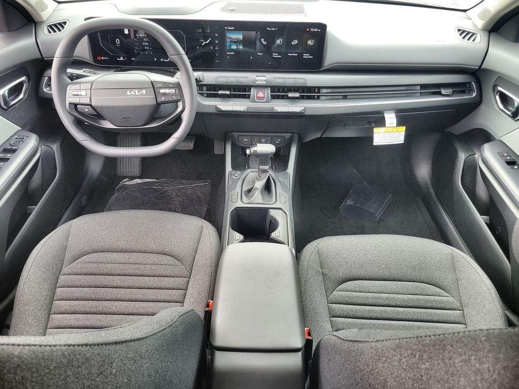 new 2025 Kia K4 car, priced at $23,599