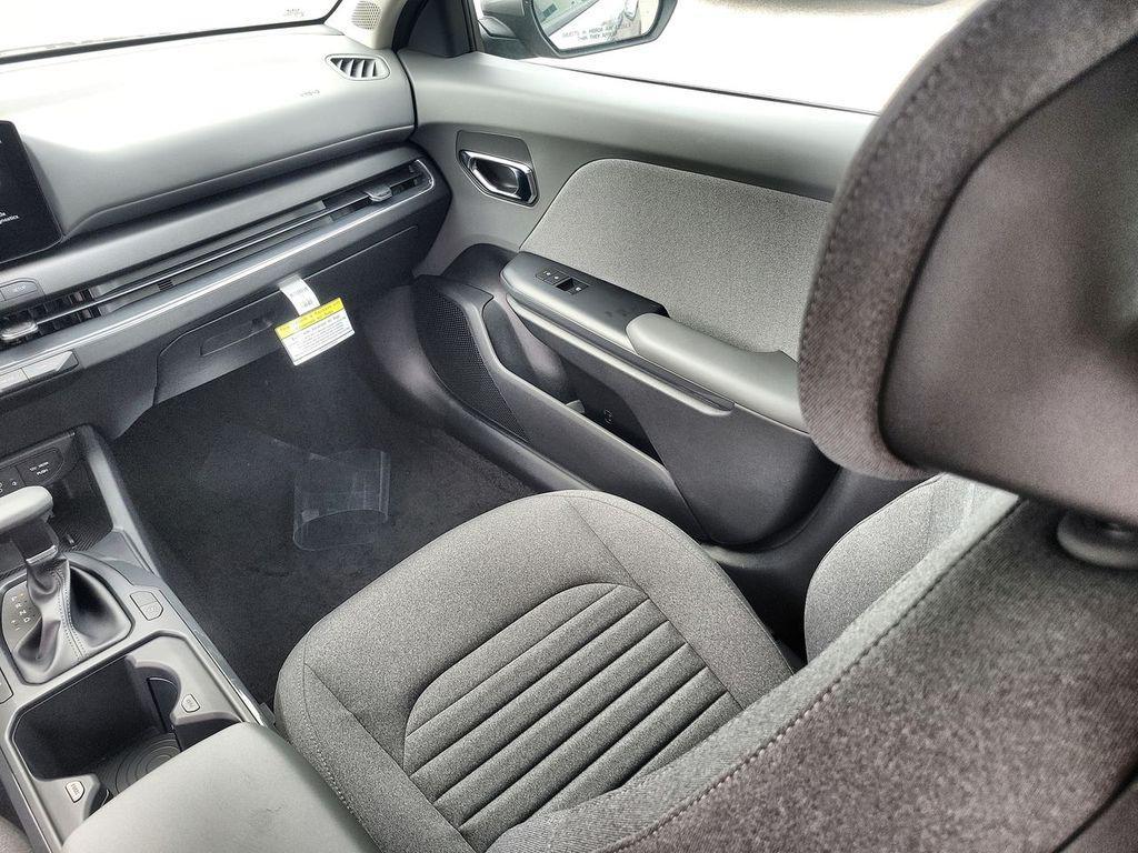 new 2025 Kia K4 car, priced at $23,599