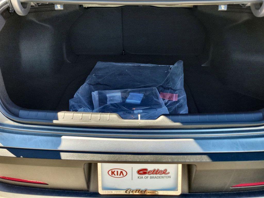 new 2025 Kia K4 car, priced at $23,175
