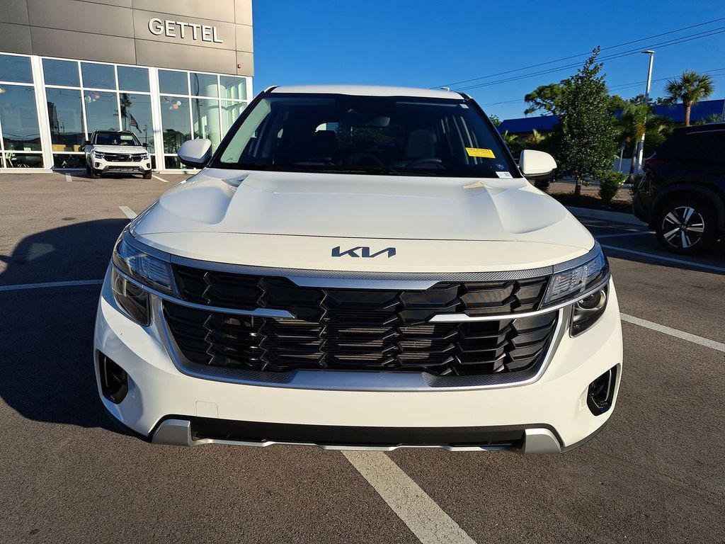 used 2025 Kia Seltos car, priced at $22,423