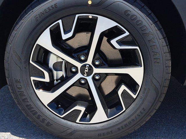 new 2025 Kia Sportage Hybrid car, priced at $31,373