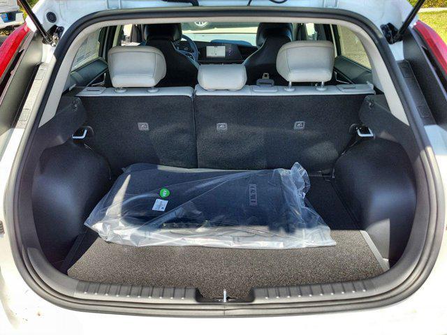 new 2025 Kia Niro car, priced at $30,735