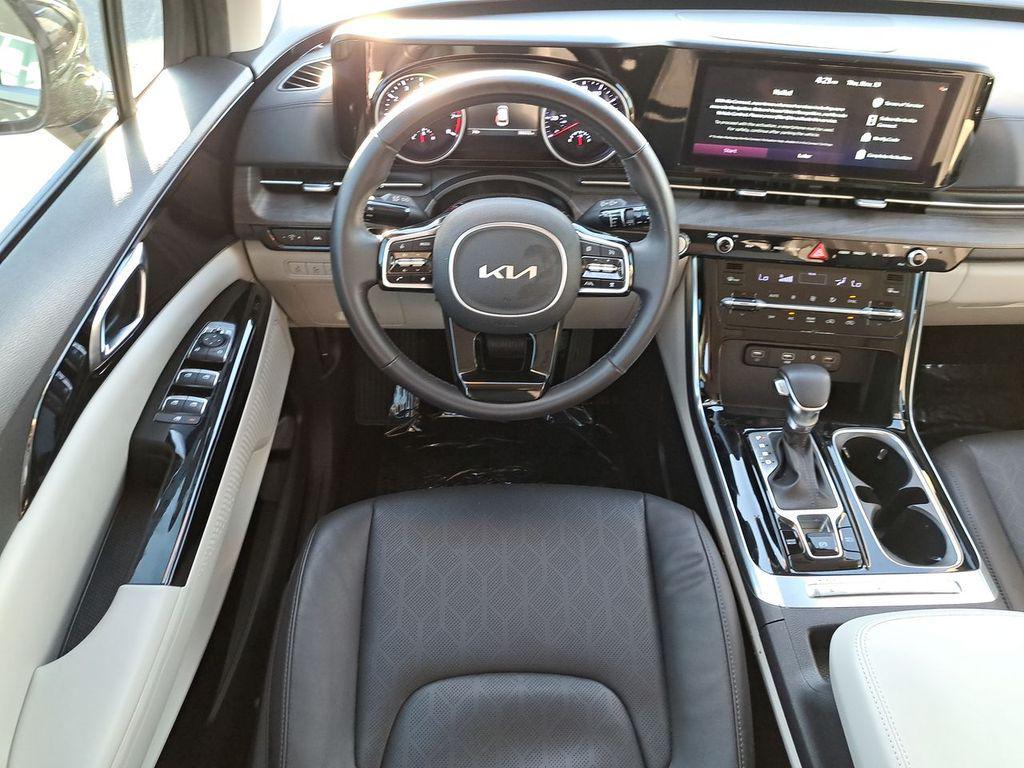 used 2024 Kia Carnival car, priced at $31,496