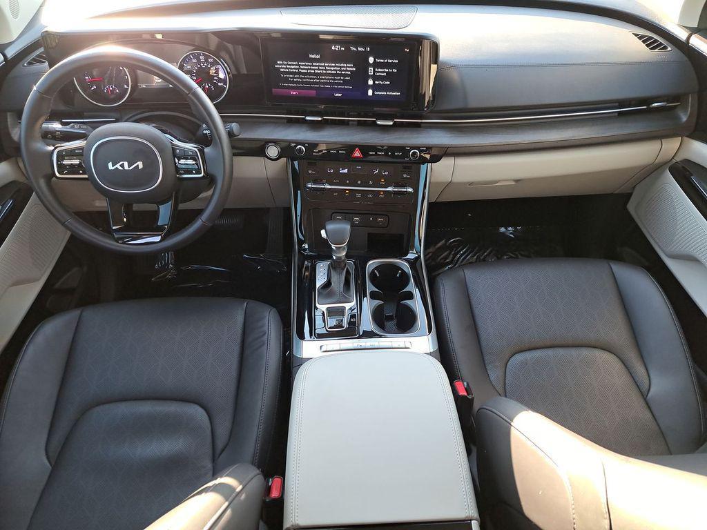 used 2024 Kia Carnival car, priced at $31,496