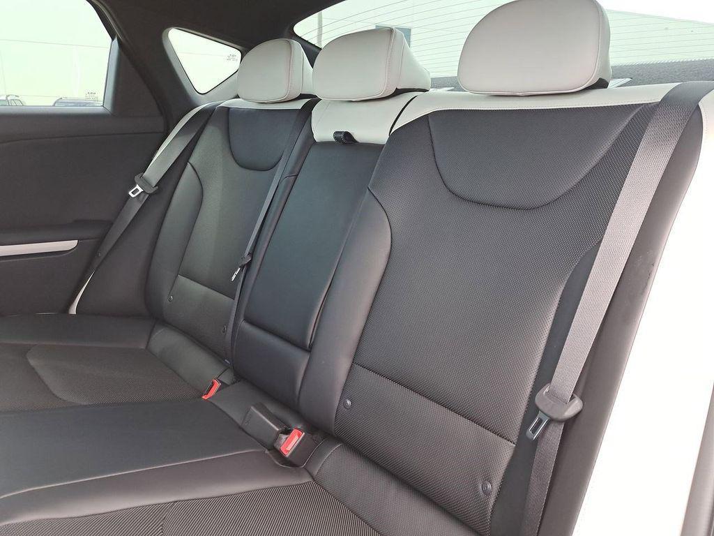 new 2025 Kia K4 car, priced at $29,425