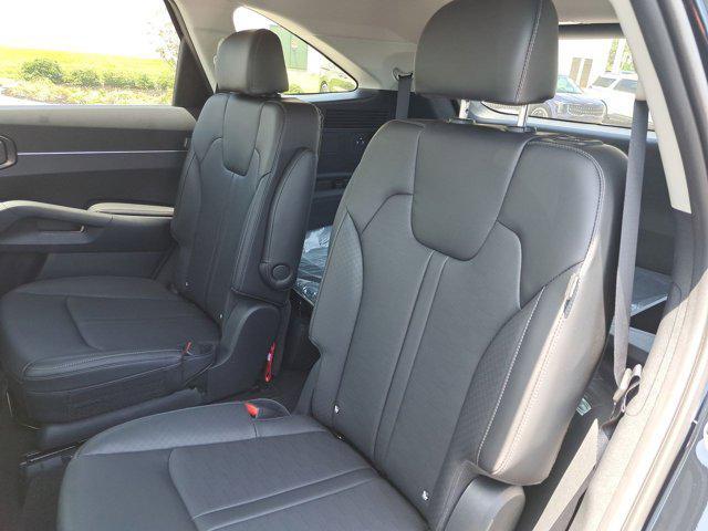 new 2025 Kia Sorento car, priced at $35,770
