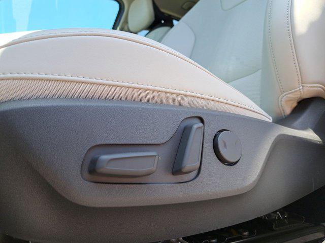 new 2025 Kia Niro car, priced at $32,310