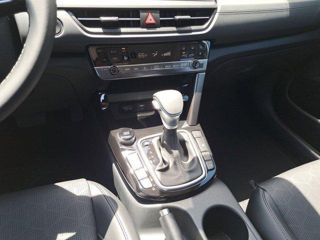 new 2025 Kia Seltos car, priced at $29,612