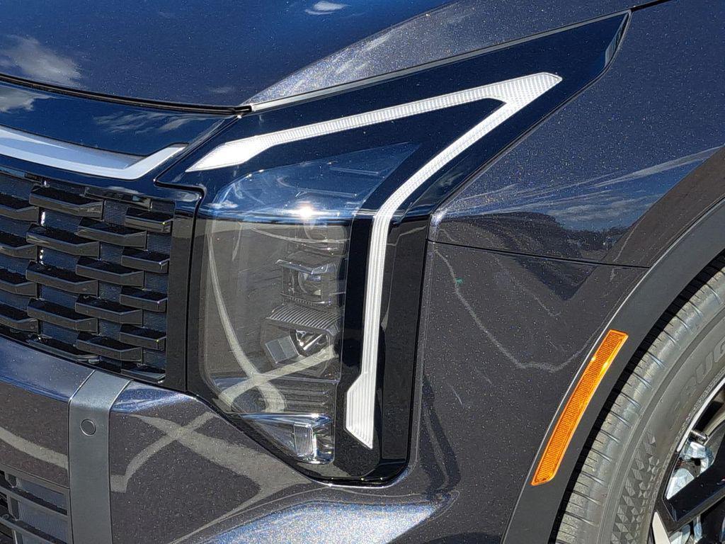 new 2026 Kia Sportage car, priced at $30,816