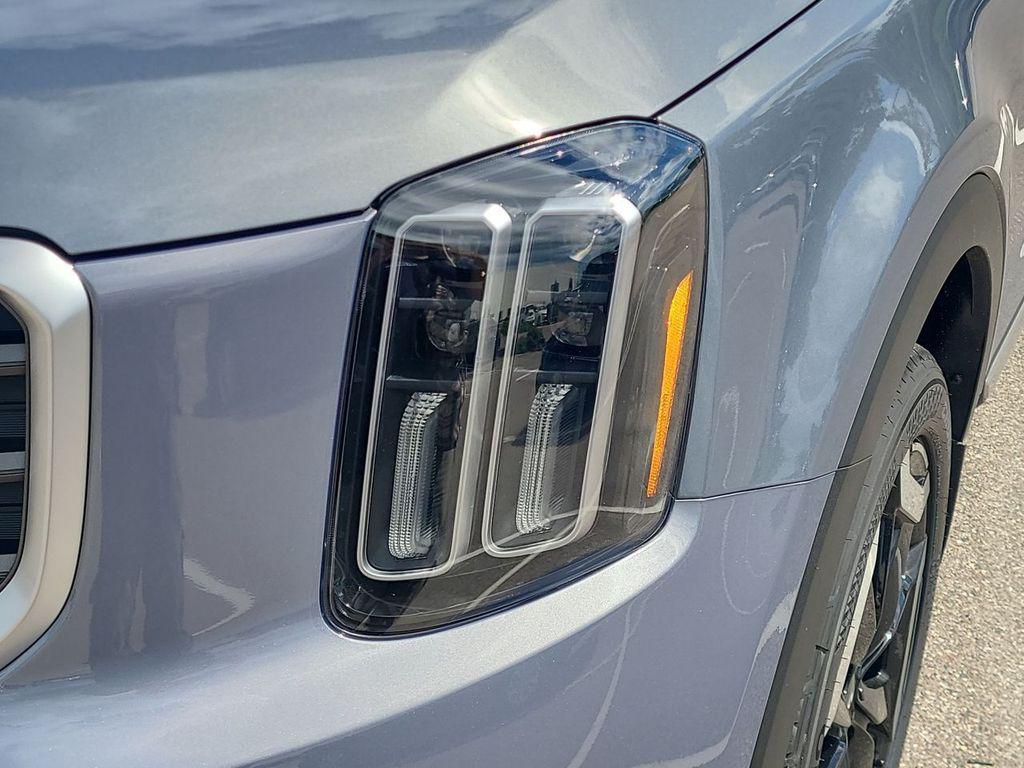 new 2025 Kia Telluride car, priced at $37,917