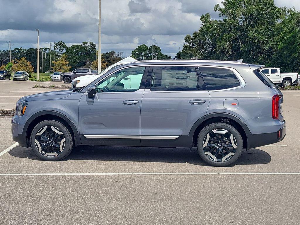 new 2025 Kia Telluride car, priced at $37,917