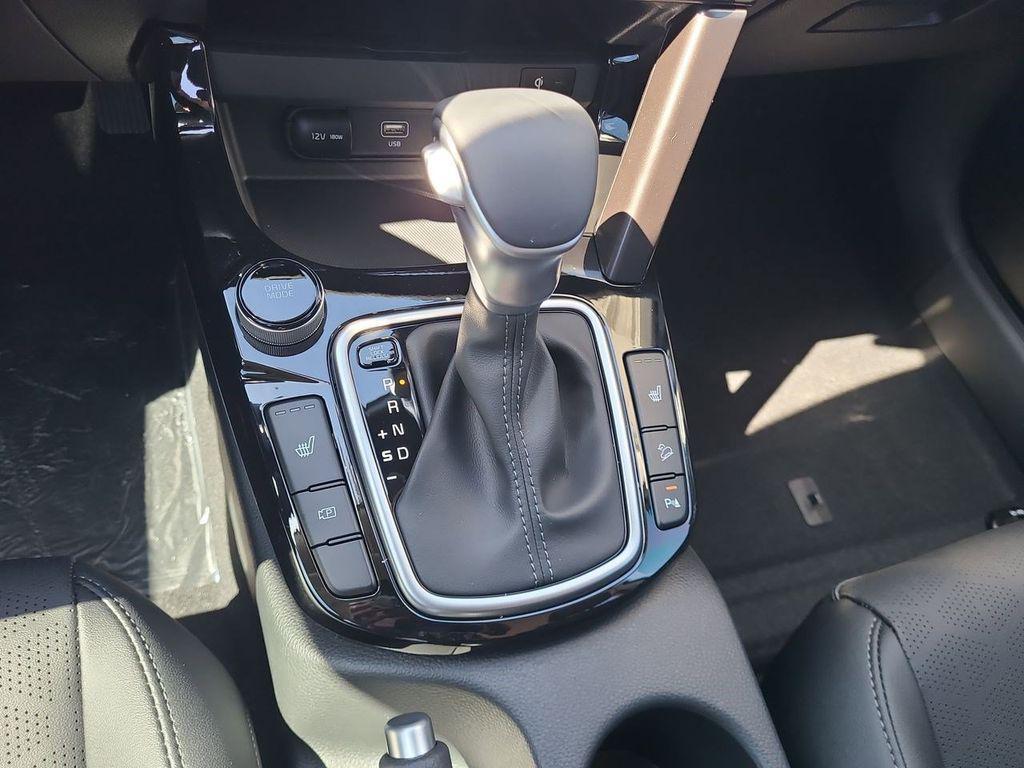 new 2026 Kia Seltos car, priced at $28,164