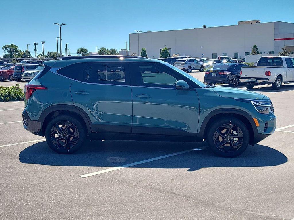 new 2026 Kia Seltos car, priced at $28,164