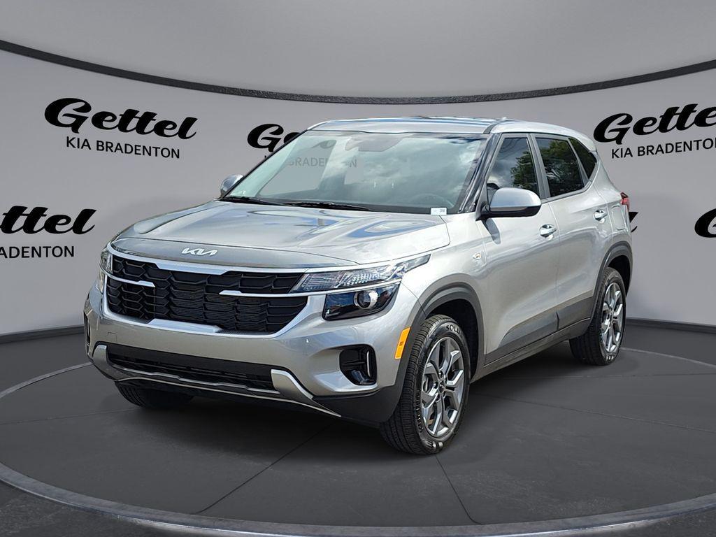 used 2025 Kia Seltos car, priced at $21,024