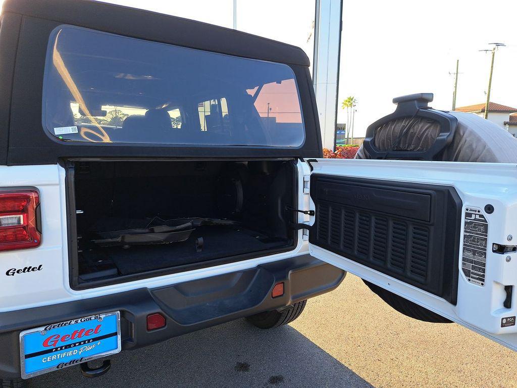 used 2024 Jeep Wrangler car, priced at $39,118