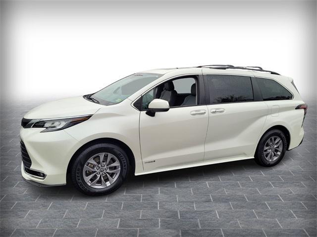 used 2021 Toyota Sienna car