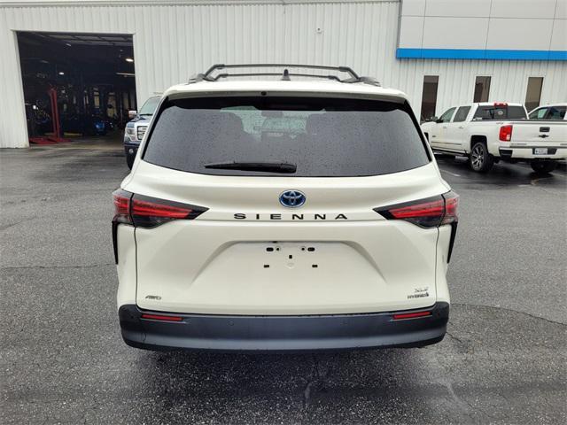 used 2021 Toyota Sienna car