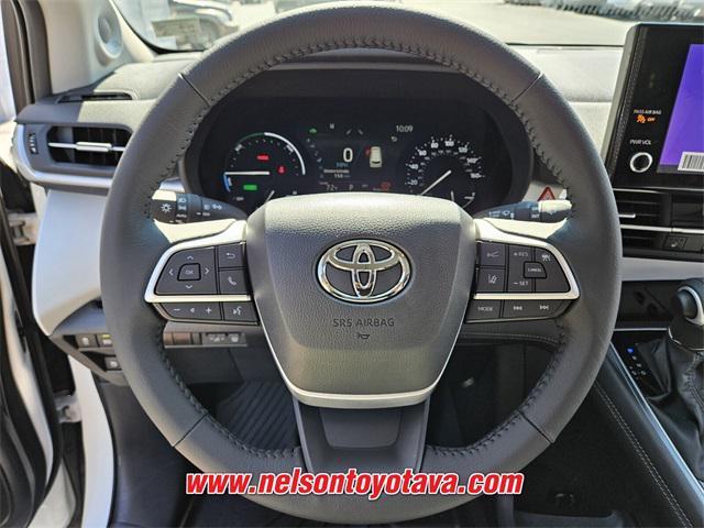 new 2025 Toyota Sienna car, priced at $50,225