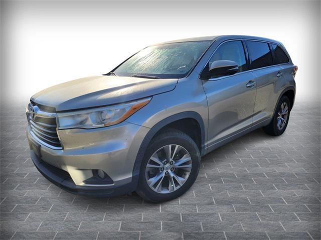 used 2014 Toyota Highlander car