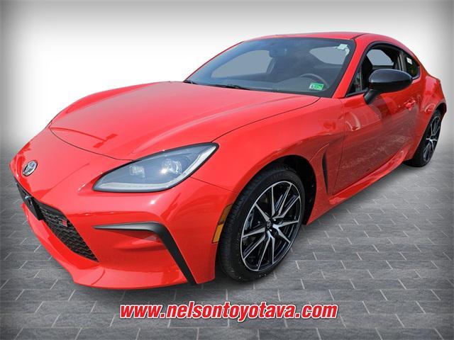 new 2025 Toyota GR86 car, priced at $34,709