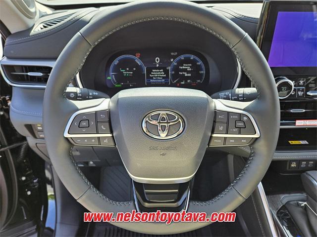 new 2025 Toyota Highlander Hybrid car, priced at $55,803