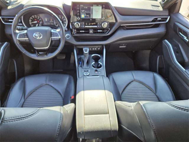 used 2021 Toyota Highlander car, priced at $36,991